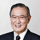 Dr Gerard Ee